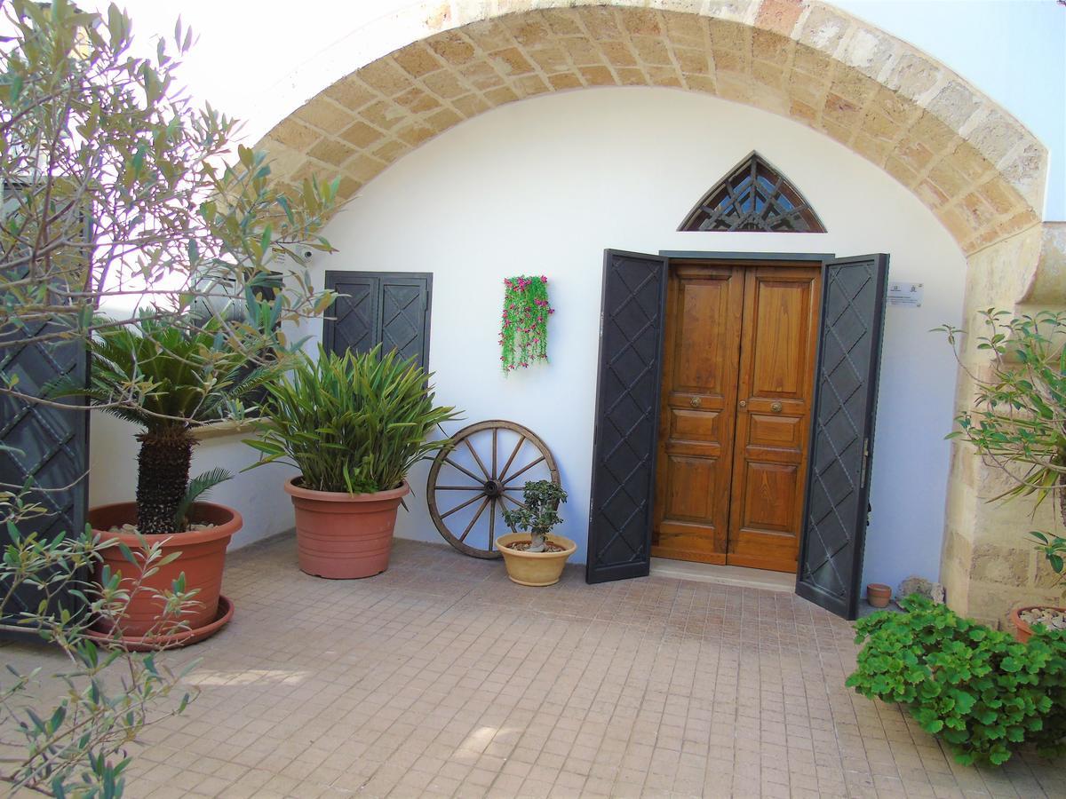 Casa A Corte Copertino Exterior photo